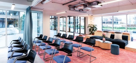 Small auditorium Ikaroslaan 1