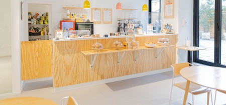 Lunchroom with a barista