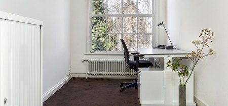 private/ personal office space