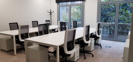 Private office twelve workstations